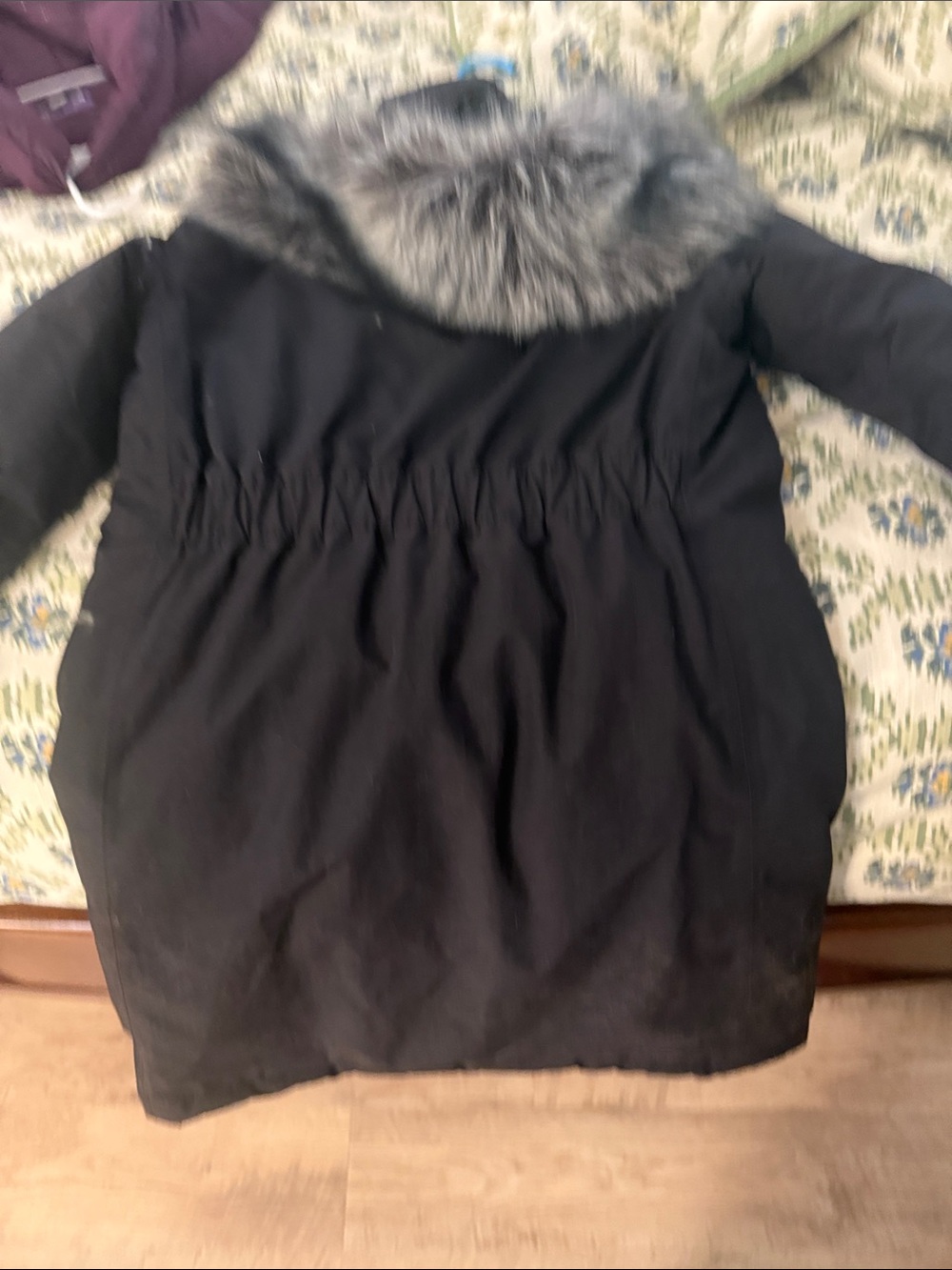 The North Face Black Puffer Jacket - Picture 5 of 7